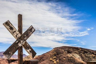 标志,宝邸鬼城,数字66,莫挪县,西部乡村乐,牛仔,美国西部,天空,车轮,水平画幅