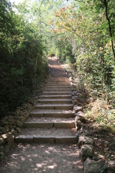 Highway to Rock of Solutré