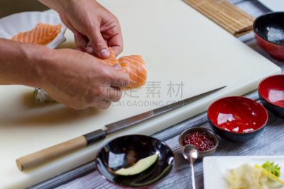 男人,寿司,贞德,鱼子酱,新的,寿司卷,水平画幅,职权,配方,膳食
