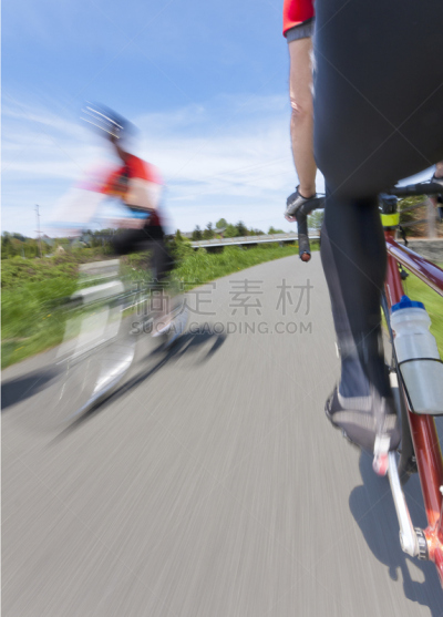 骑自行车,白昼,自然美,车架,自行车道,垂直画幅,天空,美,通勤者,四肢