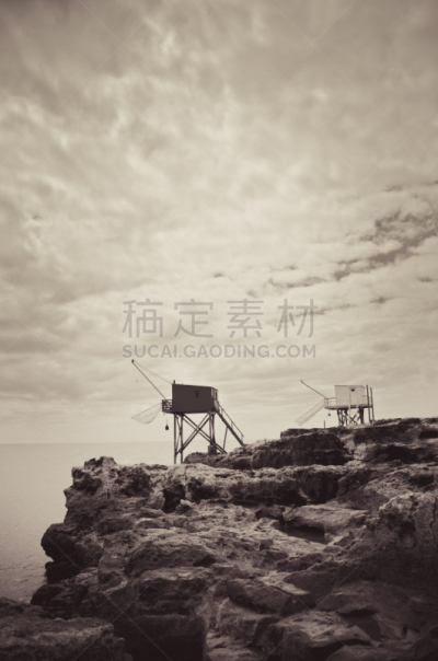 小屋,沙杭特行,垂直画幅,天空,小木屋,无人,大西洋,户外,木桩,地平线
