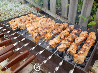 格子烤肉,水平画幅,膳食,夏天,户外,特写,羊羔,肉,烤串,烤的