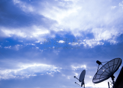 天空,卫星天线,蓝色,巨大的,餐具,水平画幅,半空中,卫星,户外,云景