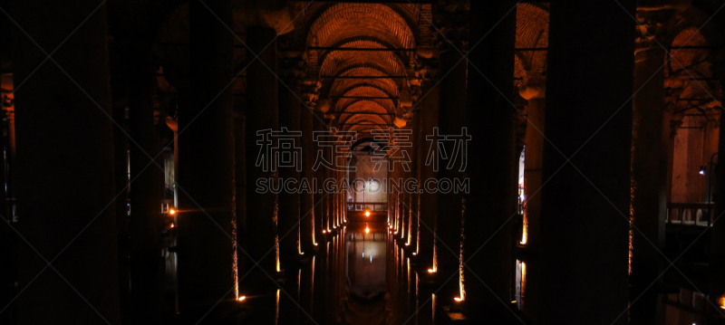 地下水宫,水,水库,伊斯坦布尔,地下的,土耳其,山金车属,廊柱,天空,水平画幅
