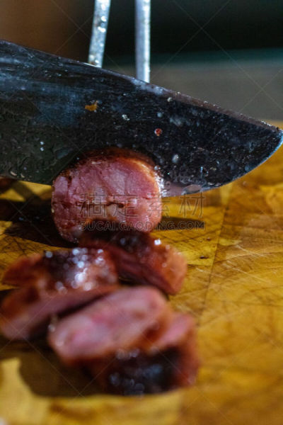 热,烤肉架,肉,香肠,鸡翅,炊具刀,美味,格子烤肉,蔬菜,牛排