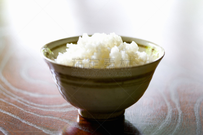 白米,电饭锅,水平画幅,无人,膳食,房屋,草,居住区,室内,谷类食品