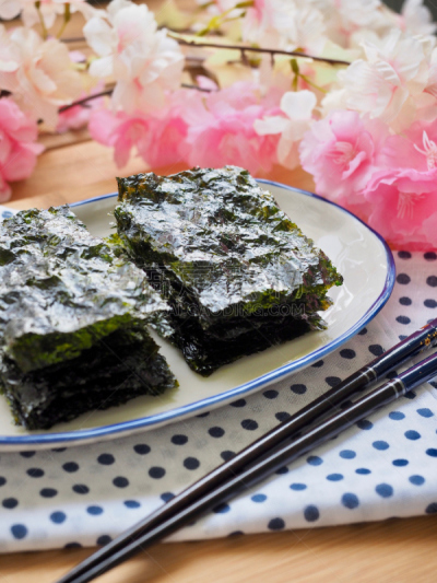 海草,东方食品,海鞘纲动物,马恩省,韩国中秋节,紫菜,日语,韩国食物,韩国,朝鲜半岛
