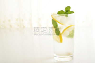 玻璃杯,柠檬水,白色背景,清新,幸福,度假胜地,家庭生活,饮食,健康食物