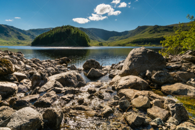 豪斯沃特水库,小溪,玛达尔山谷,英格兰湖区,坎布里亚,水,天空,国家公园,水平画幅,山