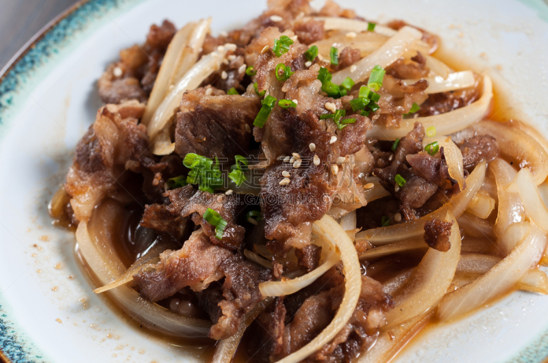 牛肉,洋葱,意大利面瓜,烤面条加干酪酱,格子烤肉,水平画幅,无人,膳食,海产,西红柿