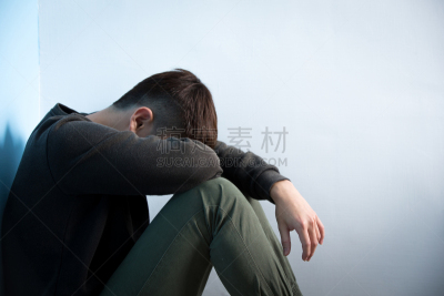沮丧,男人,坐在地上,丰业银行马鞍体育馆,绝望,角落,发狂的,失望,留白,覆盖