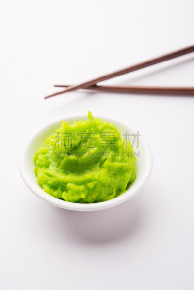 绿色,汤匙,芥末酱,背景,选择对焦,涂油烤肉,筷子,色彩鲜艳,碗,简单
