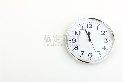 时间,数字12,打卡器,时针,秒针,留白,夜晚,早晨,金属,钟