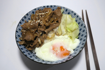 米,酱汁,日本,猪肉,鸡蛋,吉野,蔬菜,烤的,食品,餐具