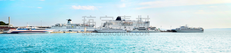 Ships in the port
