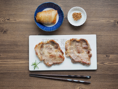 韩国食物,猪肉,格子烤肉,烧肉,烤猪肉,朝鲜的新年,韩国泡菜,韩国中秋节,韩语,日本食品