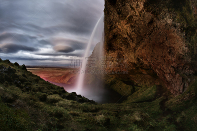 seljalandsfoss waterfall,黄昏,水,留白,水平画幅,瀑布,无人,苔藓,户外,斯堪的纳维亚半岛