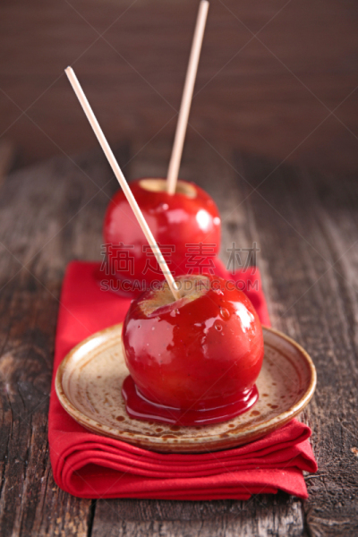 太妃苹果,垂直画幅,秋天,无人,糖衣蛋糕,甜点心,甜食,红色,苹果