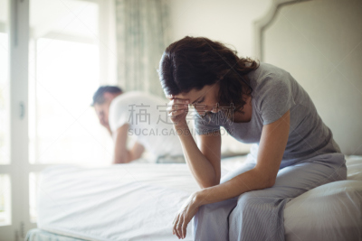 床,女人,滕赛德,悲哀,水平画幅,仿旧磨损的效果,家庭生活,房屋,舒服,公寓