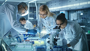 显微镜,实验室,明亮,科学家,试管,药,新的,团队,工作,分析