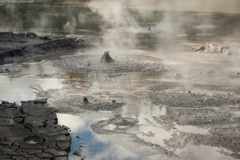 mud pot,waimangu thermal park,水平画幅,无人,泥土,spa美容,户外,lake taupo,怀奥塔普温泉公园,泡泡