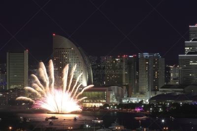 横滨,神奈川县,日本,音乐节,海港,焰火,横滨地标大厦,横滨高速铁路,萤火虫,摩天轮