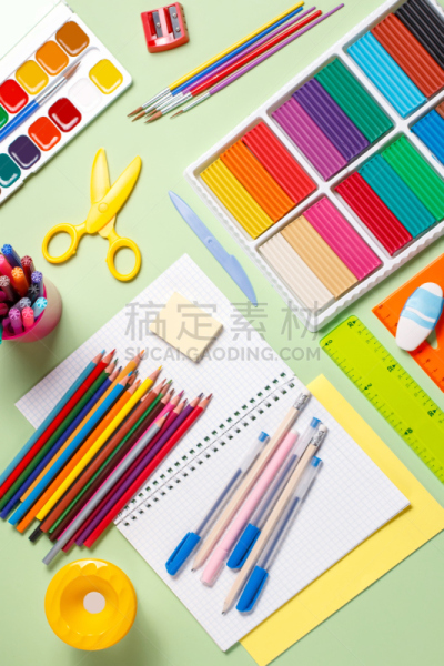 学校用品,彩色蜡笔,背景,概念,重返校园,垂直画幅,卷笔刀,留白,艺术,无人