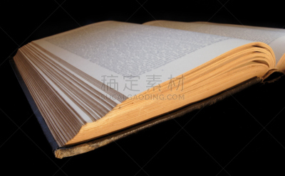 书页,开着的,印刷厂,印刷机,水平画幅,无人,古老的,单词,黑色背景,知识