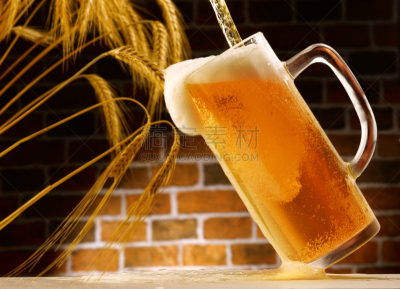 马克杯,啤酒瓶,洞,水平画幅,台式锯床,无人,巴华利街,巨大的,含酒精饮料,特写