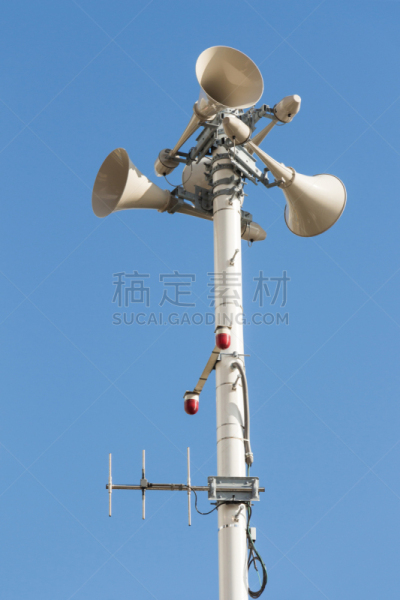 播音系统,电缆,垂直画幅,天空,机敏,接力赛,噪声,古老的,户外,电源