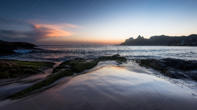 海滩,水,天空,水平画幅,山,夜晚,瓜纳巴拉湾,大西洋,旅行者,夏天