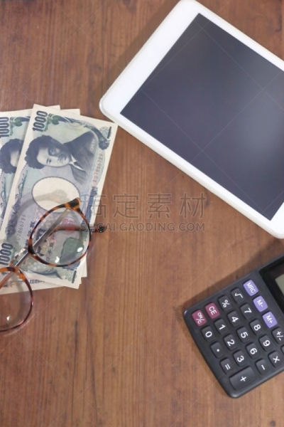 收据,桌子,计算器,眼镜,设备用品,药丸,商务,平板电脑,数,移动式