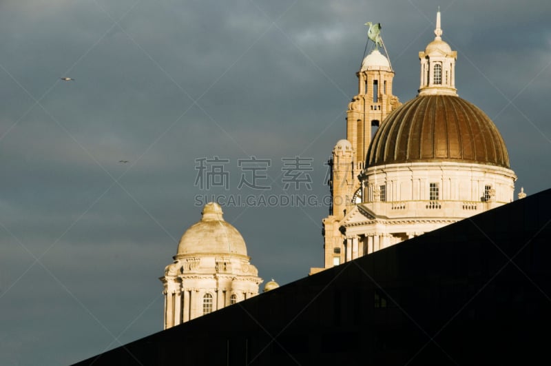 利物浦港,建筑外部,利物浦,天空,留白,水平画幅,建筑,无人,海港,早晨