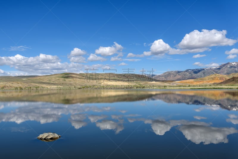 天空,湖,山脉,云,苏格兰高地,水,美,水平画幅,银行,山