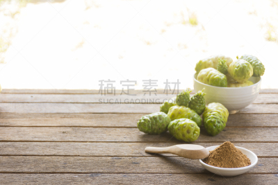 水果,诺丽果,粉末状雪,美,替代疗法,辅导讲座,水平画幅,枝繁叶茂,果汁,夏天
