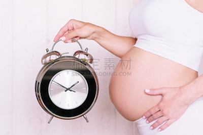 钟,女人,拿着,白色人种,肚子,巨大的,生物钟,产前护理,腹腔,腹部