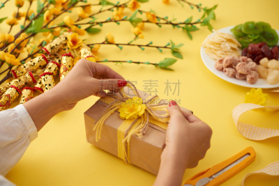 准备食物,礼物,餐具,坚果,水平画幅,月亮,蝴蝶结,越南人,盒子,杏