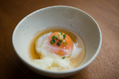 日本食品,鸡蛋,温泉,吉野,软心煮蛋,鱼汤肉汤,青葱刷,半熟的鸡蛋,俱乐部食品,摊鸡蛋