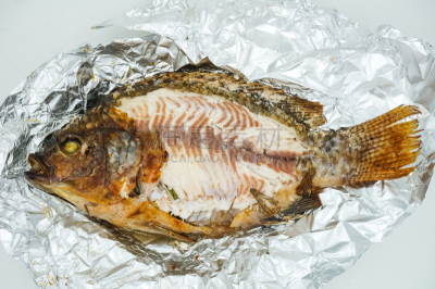 格子烤肉,鱼肉,食盐,餐具,式样,水平画幅,膳食,罗非鱼,动物斑纹,泰国