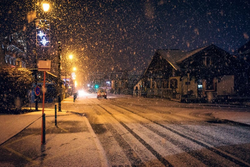 阿尔卑斯山脉,城镇,法国,morzine,拥挤的,天空,暴风雨,水平画幅,夜晚