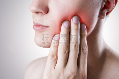 痛苦,男人,身体受伤,悲痛,水平画幅,面部扭曲,人的嘴,情绪压力,特写