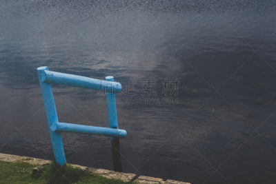 水,栏杆,海岸线,小路,夏天,户外,天空,木制,自然,科雷曼德