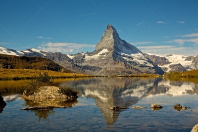 马特洪峰,自然美,看风景,施泰利湖,策尔马特,水平画幅,地形,秋天,无人,户外