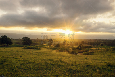 山,戏剧性的天空,后院,都市风光,蒙太奇,商品,农业,葡萄酒,泰国,黄昏