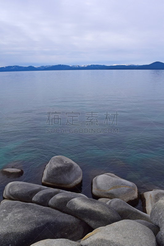 太浩湖,垂直画幅,水,天空,暴风雨,雪,湖,齿状山脊,雨,海滩