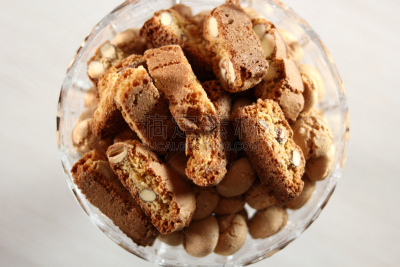 饼干,意式硬饼干,圣餐杯,蛋白饼糕,水平画幅,玻璃,法式食品,干的,甜点心,部分