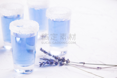 留白,柠檬水,熏衣草,含酒精饮料,伏特加,小酒杯,水,水平画幅,无人,鸡尾酒