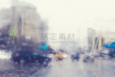 汽车,透过窗户往外看,十字路口,运动模糊,挡风玻璃,雨滴,人行横道,湿,沥青,交通