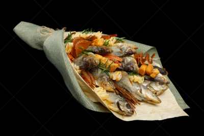 食品,脆饼干,干的,花束,分离着色,鱼干,个性,鱿鱼,黑色背景,烟熏食品