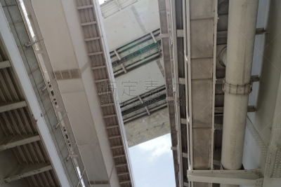 公路,天空,城镇景观,水平画幅,无人,交通,户外,都市风景,多车道公路,现代